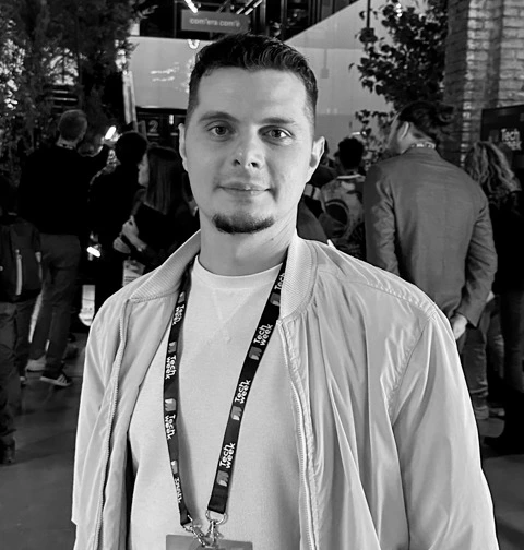 About LifeinCloud – Cloud VPS Hosting & Infrastructure Experts - Andrew